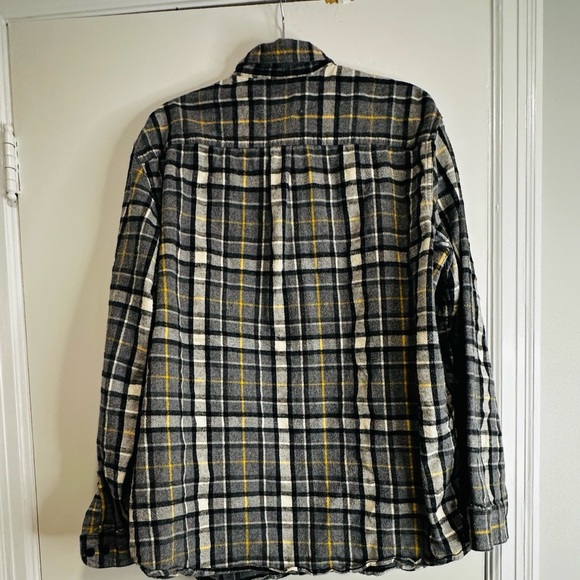 L. L. Bean Mens XL Reg Flannel Plaid Gray Black Yellow Button Up. Thick Warm. - Picture 2 of 10